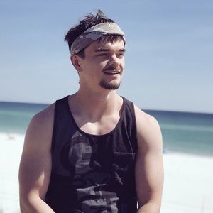 Meet your Posher, Cody